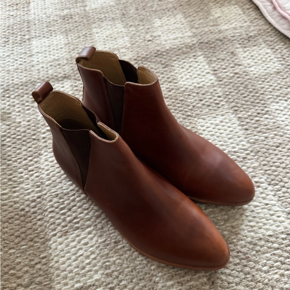 Nisolo brand new Brown Leather Ankle Boots